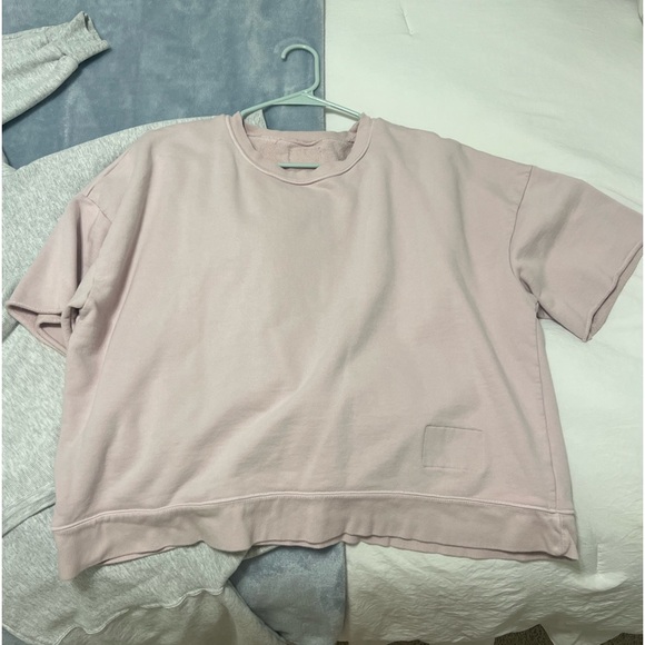 Daily Drills Ladybird Cropped Sleeve Crew - Picture 2 of 3